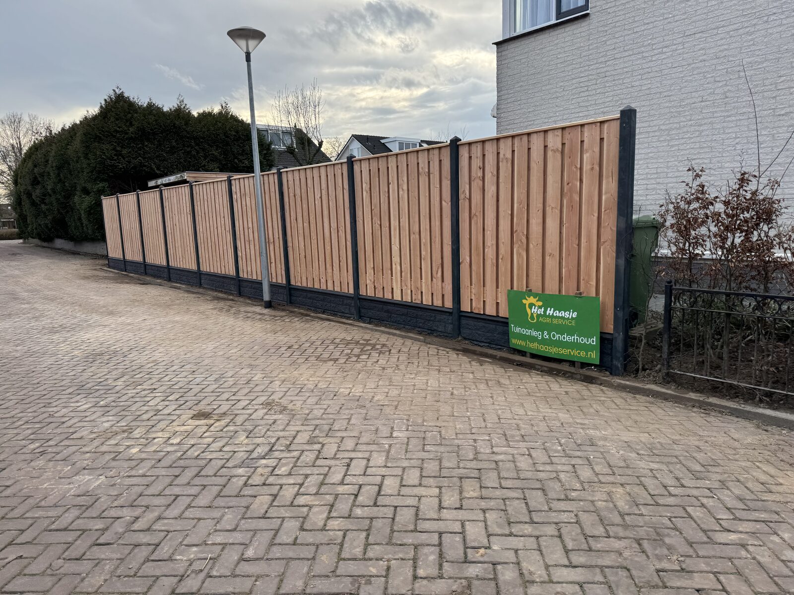 Overkappingen en schuttingen
